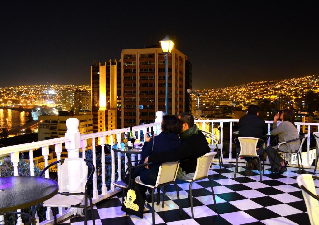 Hotel Brighton 3*